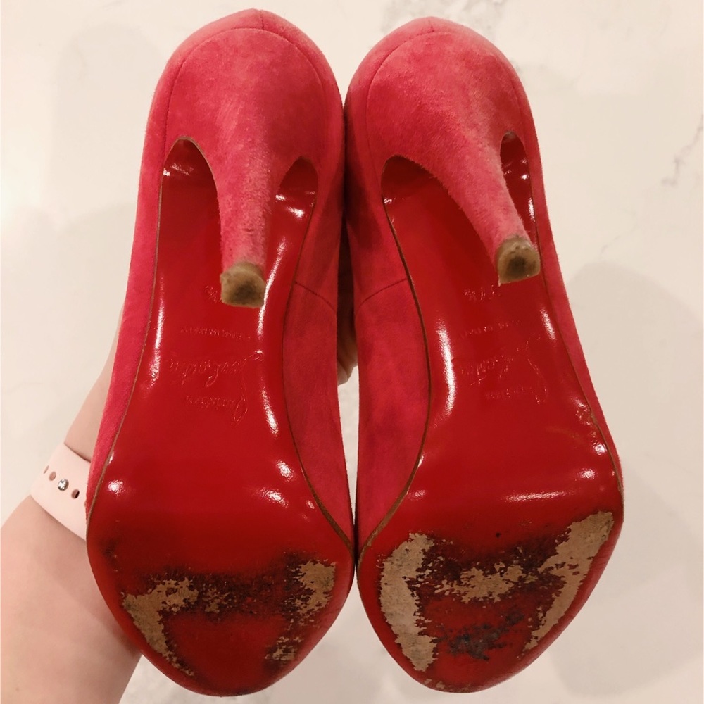 CHRISTIAN LOUBOUTIN Pink Suede “Simple Pumps” SZ 37.5 - Picture 9 of 16